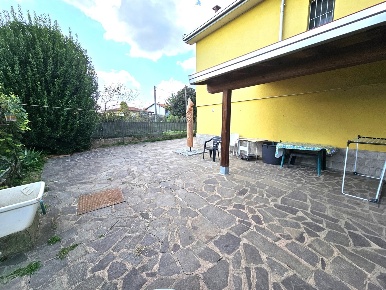 Foto Villa singola in Via CAMILLO BENSO DI CAVOUR 0, Bernate Ticino Centro