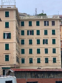 Foto Appartamento in ALTRO sanguineti 17, Genova Quarto di 96 m² in affitto