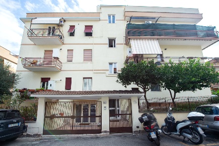 Foto Appartamento in Rosasco, Roma Ottavia di 86 m² con 3 locali in vendita