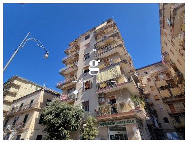 Foto Appartamento in Trento, Salerno Mercatello - Mariconda di 126 m²