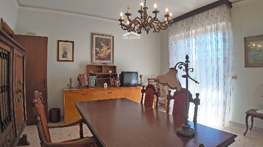 Foto Appartamento in VIA Paisiello 85, Maglie di 138 m² con 6 locali