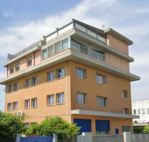 Foto Ufficio in Via Alipio Cappelletto, Venezia Mestre di 266 m² in vendita