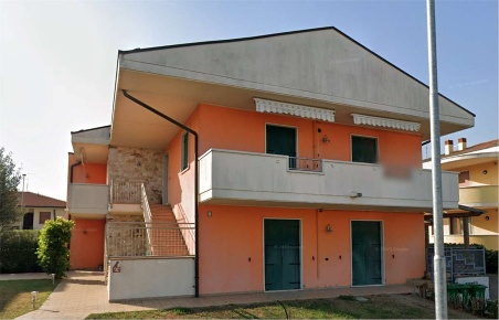 Foto Casa indipendente in Viale del lavoro, Belfiore Centro di 240 m²