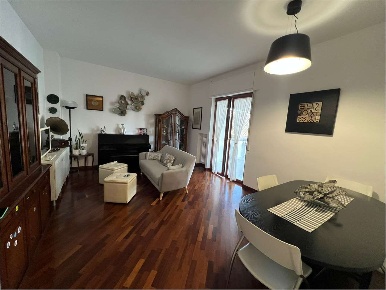 Foto Appartamento in VIALE DE LAURENTIS 14, Bari Poggiofranco di 100 m²