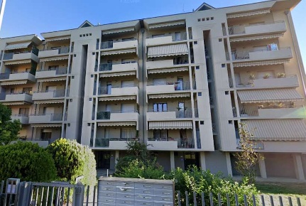 Foto Appartamento in Via Cristoforo Colombo, Bergamo Celadina di 84 m²