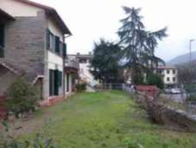 Foto Casa indipendente in Via Lelio Basso, Greve in Chianti di 74 m²