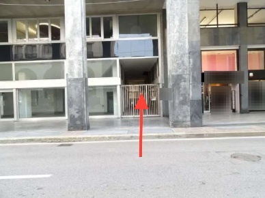 Foto Negozio in Via Carlo Cattaneo, Busto Arsizio Piazza Santa Maria