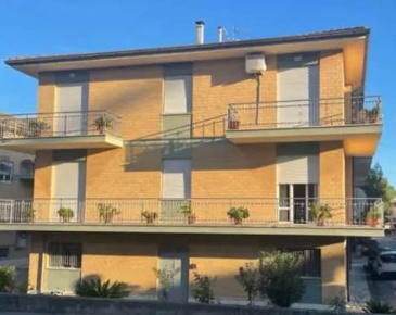 Foto Appartamento in Piazza Svampa, Fermo Campiglione di 156 m² in vendita