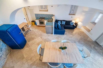 Foto Appartamento in via Pino 8, Finale Ligure Varigotti di 125 m²
