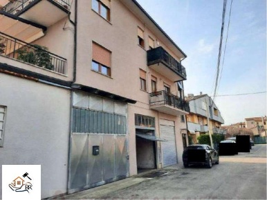 Foto Appartamento in Via Monte Pasubio  21, Montecchio Maggiore di 140 m²