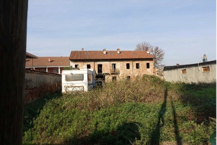 Foto Casa indipendente a Piobesi Torinese Centro di 549 m² con 12 locali