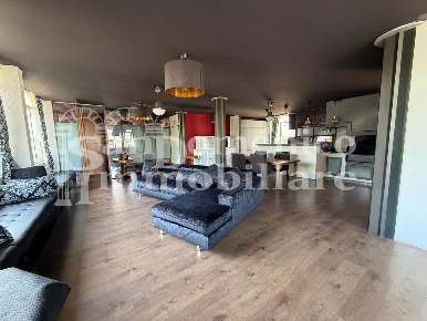 Foto Attico a Pisa Tirrenia di 130 m² con 2 locali in vendita