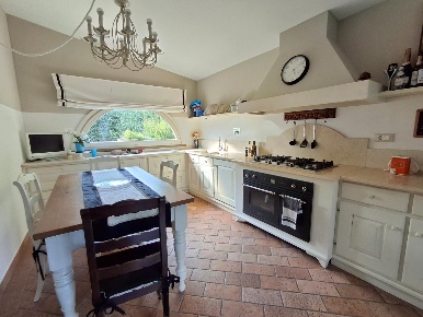 Foto Casa indipendente a Montelupo Fiorentino Centro di 170 m² con 5 locali