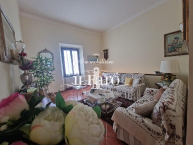 Foto Appartamento a Signa Centro di 150 m² con 5 locali in vendita