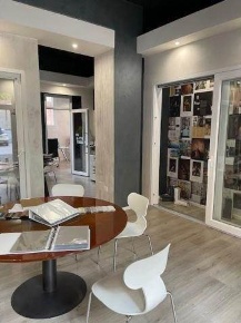 Foto Loft a Milano Ascanio Sforza di 150 m² con 5 locali in vendita