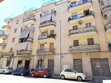Foto Appartamento in Via Don Nicola Ragno 5, Trani di 90 m² con 3 locali