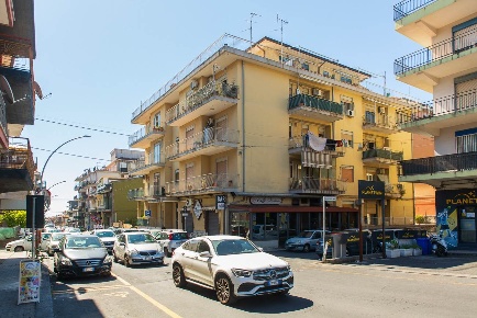Foto Appartamento a Gravina di Catania Centro di 124 m² con 4 locali