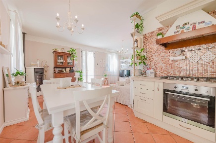 Foto Villa bifamiliare a Zero Branco Centro di 118 m² con 6 locali