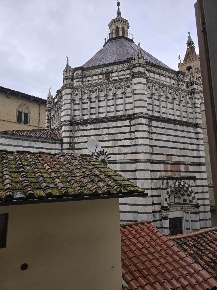 Foto Appartamento a Pistoia Centro Storico di 20 m² con 1 locali in affitto