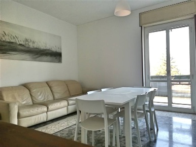 Foto Appartamento a Brescia Panoramica di 90 m² con 3 locali in affitto