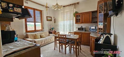Foto Appartamento a Colle di Val d'Elsa Abbadia, Campolungo di 53 m²
