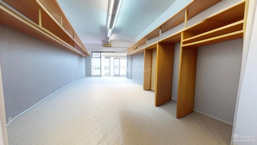 Foto Locale commerciale in Via Francesco Crispi 17, Centro di 67 m²