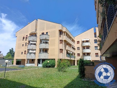 Foto Appartamento in via monte grappa, Monza San Rocco di 114 m² in vendita
