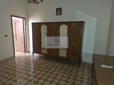 Foto Casa indipendente in VIA BONDIFE, Priolo Gargallo di 230 m² in vendita