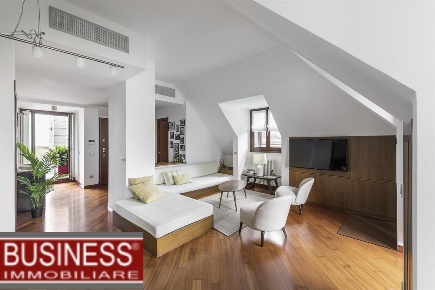 Foto Appartamento in Via Goldoni, Milano Indipendenza di 80 m² con 2 locali