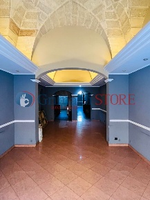 Foto Locale commerciale in Via Colonnello Archimede Costadura 20, Lecce