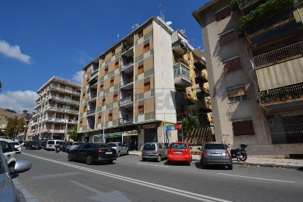 Foto Appartamento in Via Pietro Castelli 54, Messina Gravitelli di 130 m²