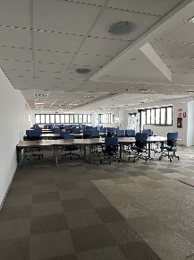 Foto Ufficio in via cadamosto  1, Corsico di 832 m² con 8 locali in affitto