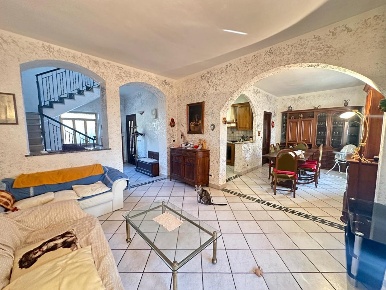 Foto Casa indipendente in Via Pietro maroncelli 5, Vercelli Cappuccini