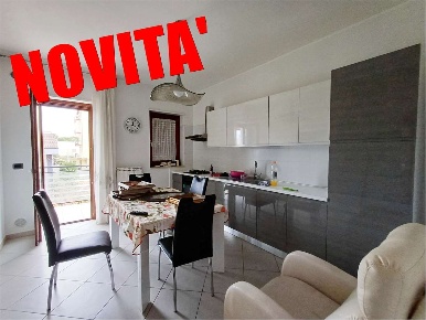 Foto Appartamento a Corato di 110 m² con 4 locali in affitto