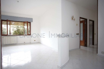 Foto Appartamento in viale xx settembre  225, Carrara Avenza di 116 m²