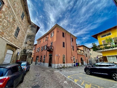 Foto Appartamento in Largo Piazzola 2, Oggiono Centro di 65 m² con 2 locali
