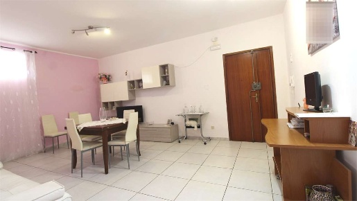 Foto Appartamento in via ognissanti 51/C, Capurso di 80 m² con 2 locali