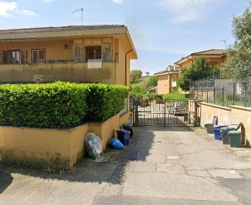Foto Appartamento in Via di Vallelunga 26, Rignano Flaminio Centro di 95 m²