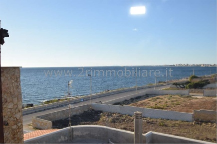 Foto Appartamento a Mazara del Vallo di 110 m² con 4 locali in vendita