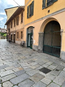 Foto Negozio in Via Giacomo Matteotti 13, Busto Arsizio Piazza Santa Maria