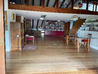 Foto Appartamento a Trento di 330 m² con 7 locali in vendita