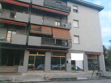 Foto Appartamento in Via Firenze  5, Mirandola Centro di 117 m² in vendita