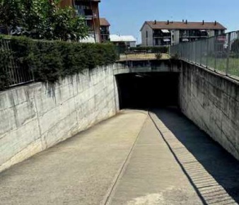 Foto Box in Via Giacinto Giordano, Chieri Semicentro di 18 m² con 1 locali