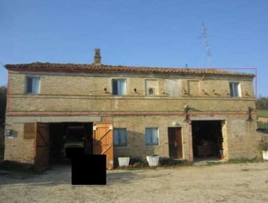 Foto Rustico in Contrada Paienico, Altidona Centro di 184 m² con 9 locali