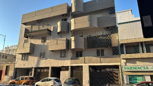 Foto Garage a Bari Picone di 15 m² con 1 locali in vendita