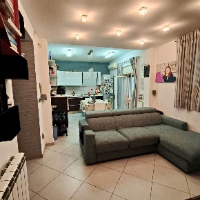 Foto Appartamento in Via Quartiere Militare 8, Catania Centro Storico