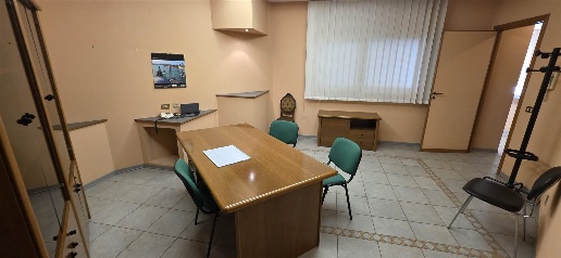 Foto Ufficio in Largo Aosta 20, Canicattì di 120 m² con 4 locali in affitto