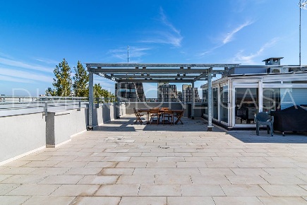 Foto Attico in via avanzini, Modena Villaggio Zeta di 150 m² con 5 locali