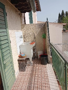 Foto Appartamento a Barberino Tavarnelle di 80 m² con 4 locali in affitto