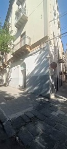 Foto Locale commerciale in Via Cavour 18, Caltanissetta Centro di 160 m²